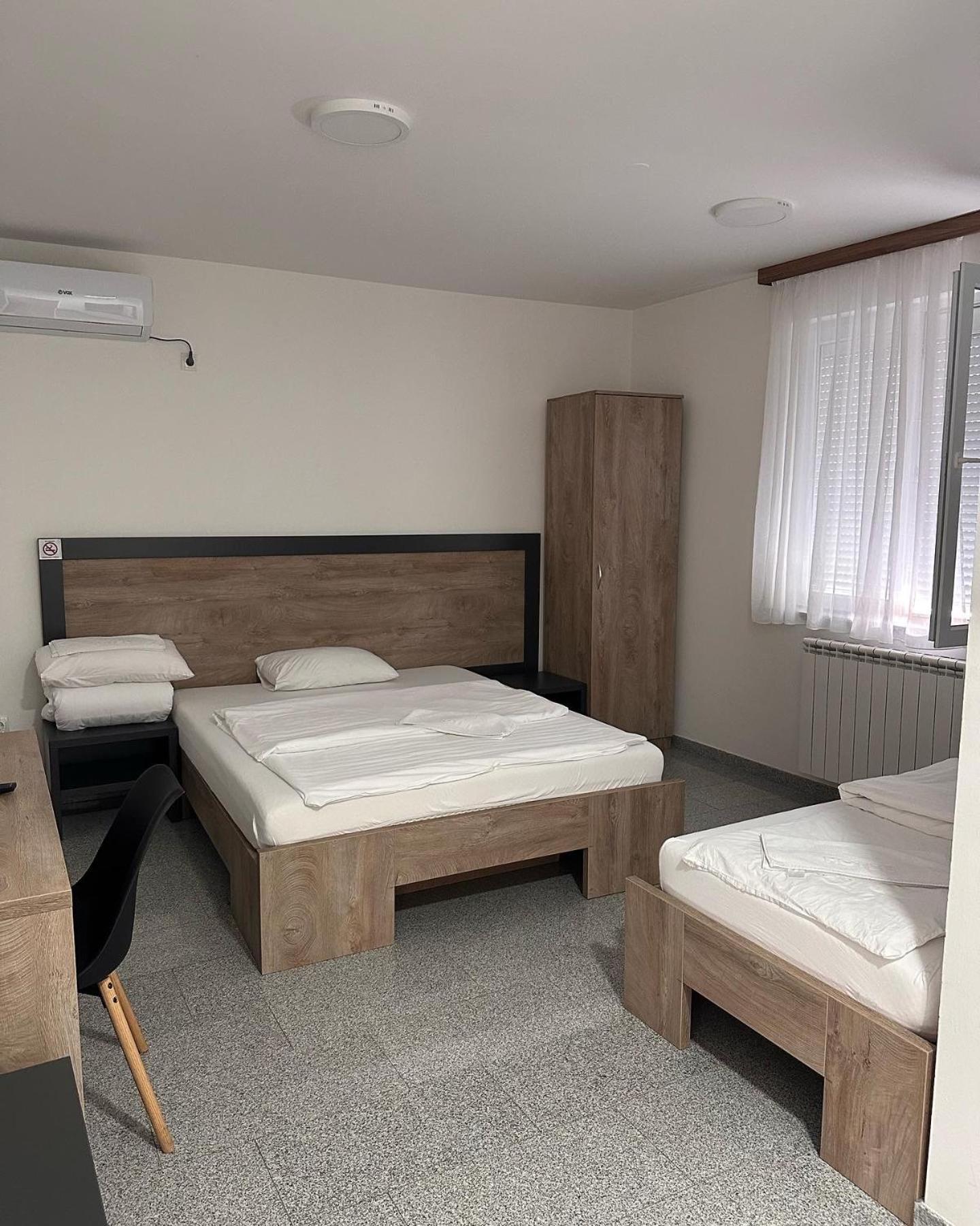 Motel Centar Биелина Екстериор снимка