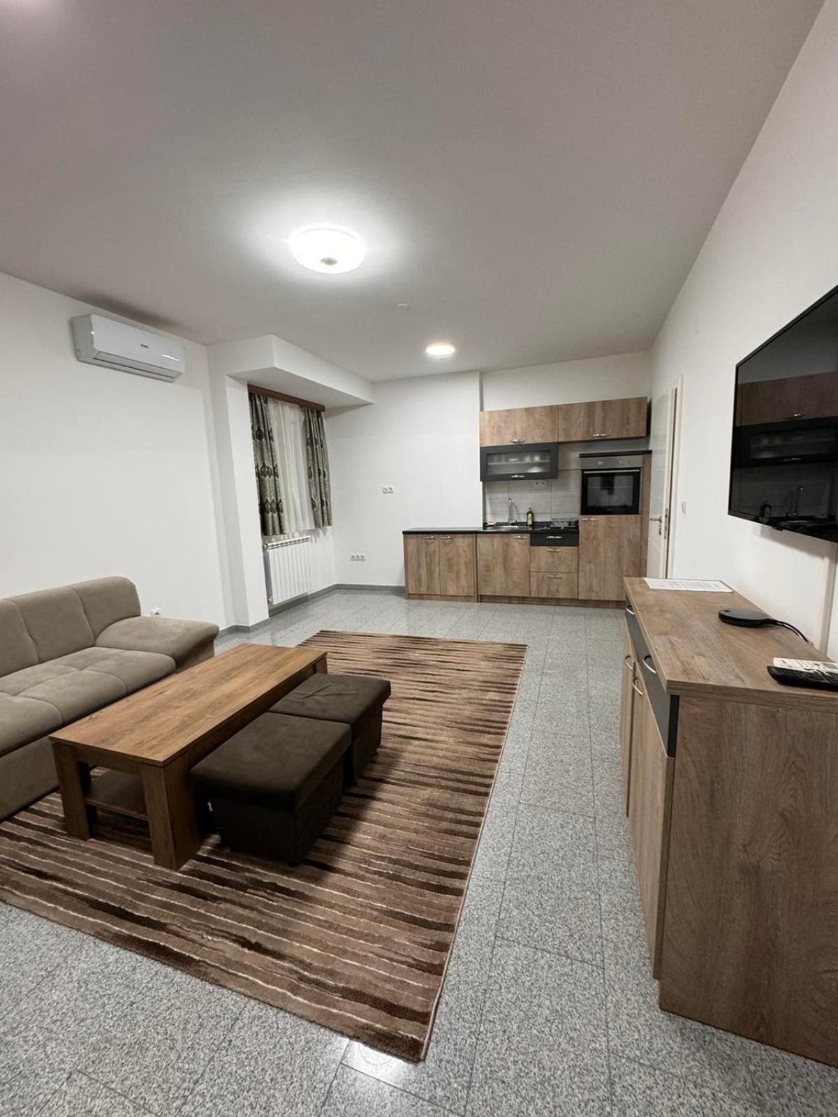 Motel Centar Биелина Екстериор снимка